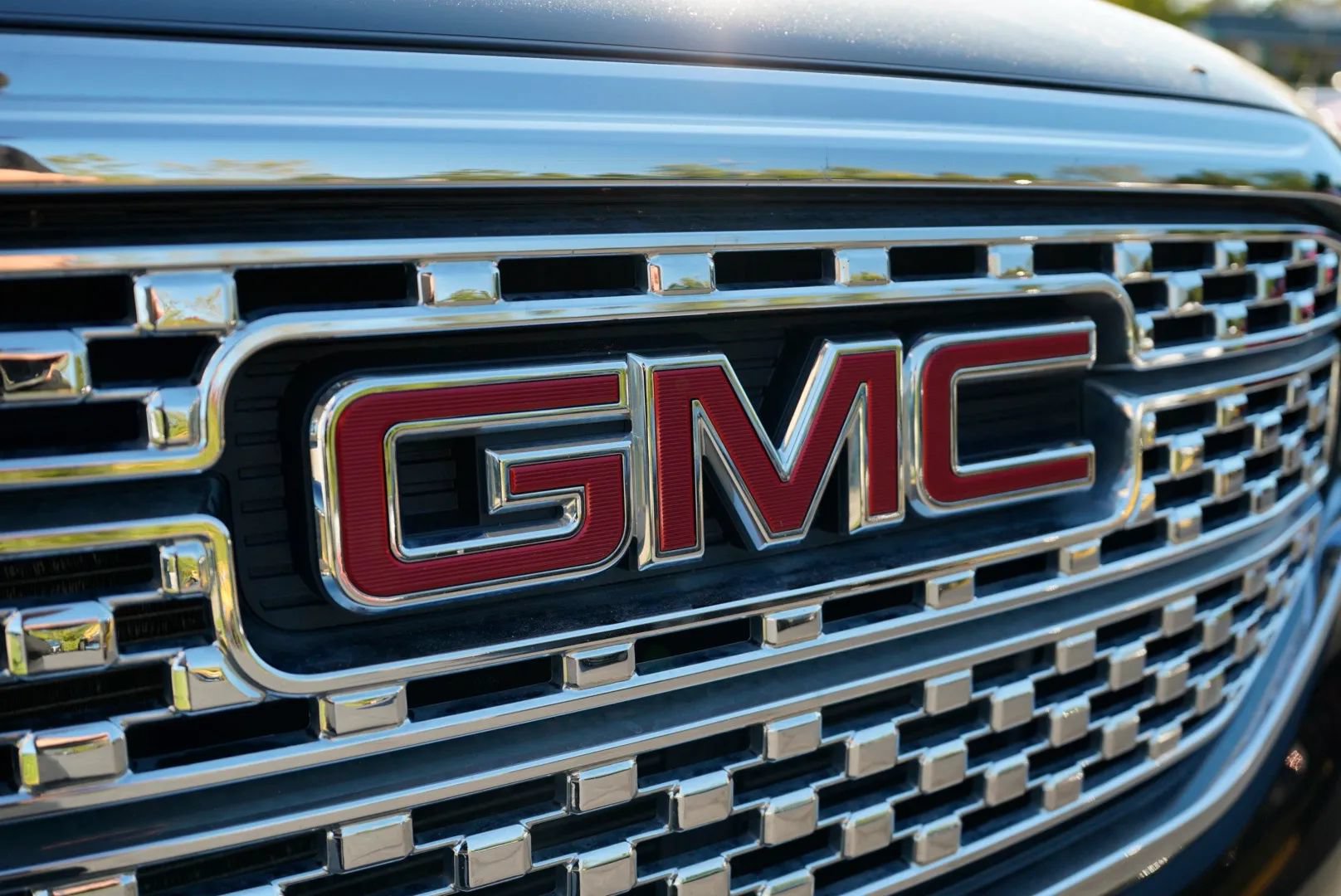 Used 2019 GMC Acadia Denali FWD image 10
