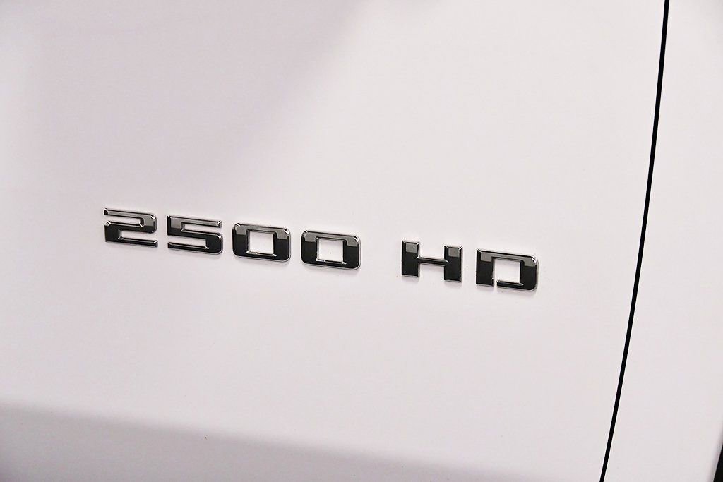Used 2024 Chevrolet Silverado 2500 LT image 10