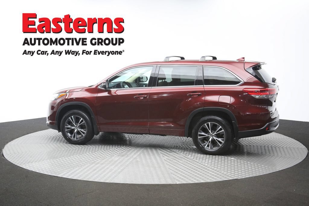 Used 2018 Toyota Highlander Plus AWD/4WD image 61