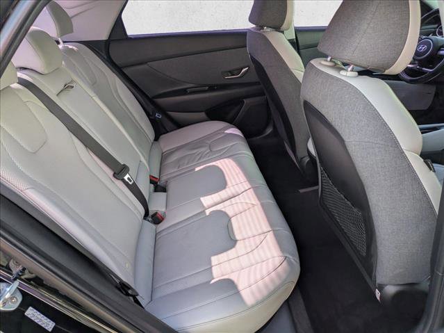 Used 2021 Hyundai Elantra Limited w/ Cargo Package image 20