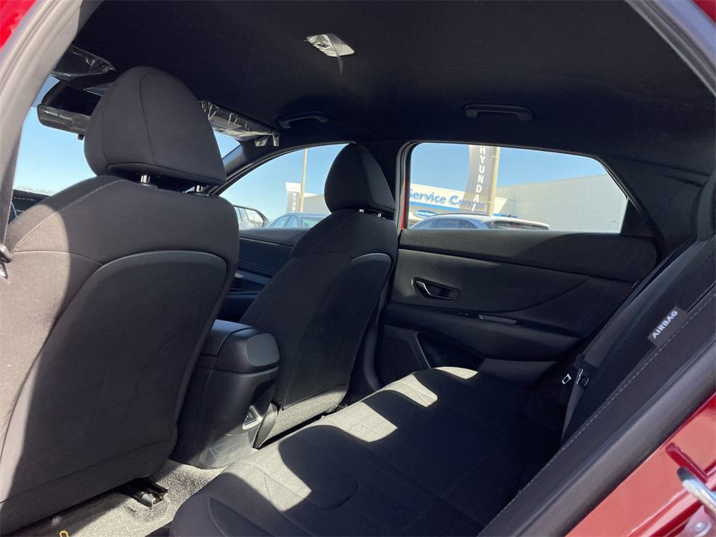 New 2025 Hyundai Elantra Sport image 19