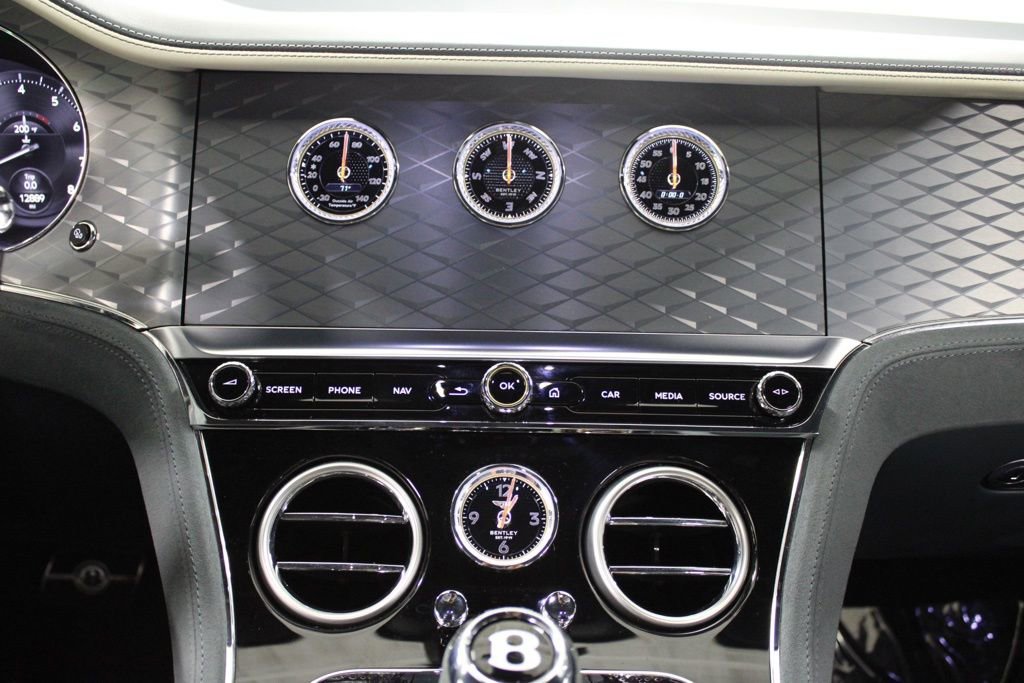 Used 2024 Bentley Continental GT Speed image 27