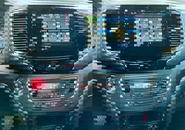 Certified 2022 Honda Passport TrailSport image 35