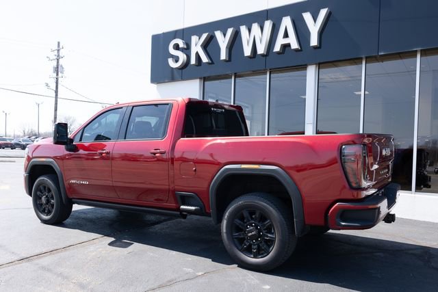 Used 2024 GMC Sierra 2500 AT4 w/ AT4 Premium Plus Package image 3