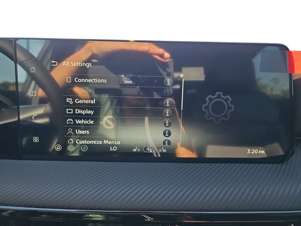 New 2027 Nissan Kicks SR w/ Cold Weather Package FWD image 22