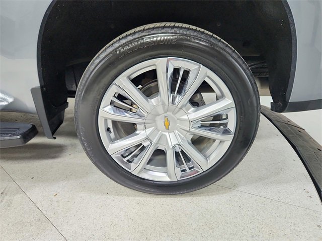 Used 2023 Chevrolet Silverado 1500 High Country image 46