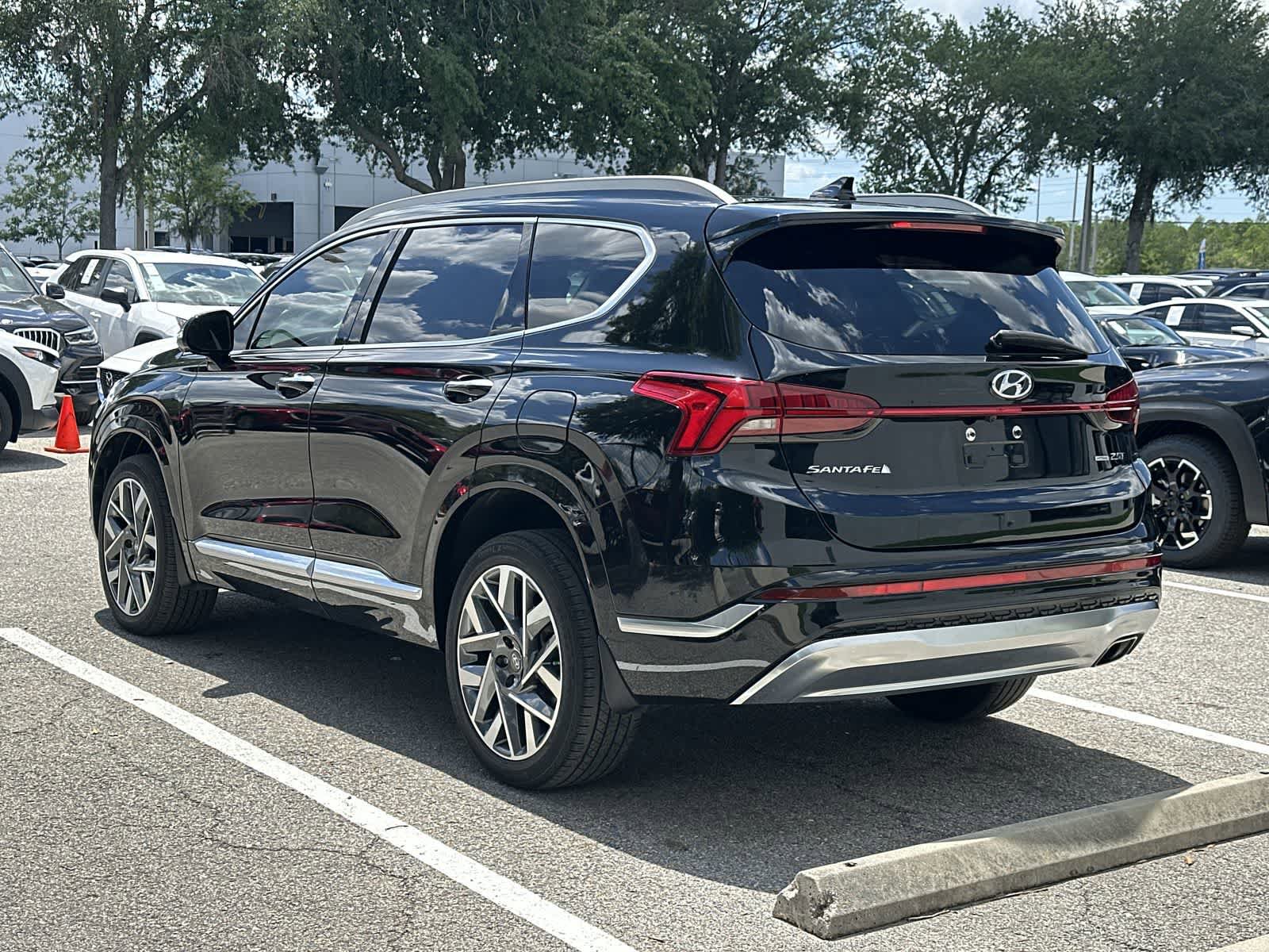 Used 2023 Hyundai Santa Fe Calligraphy AWD/4WD image 6