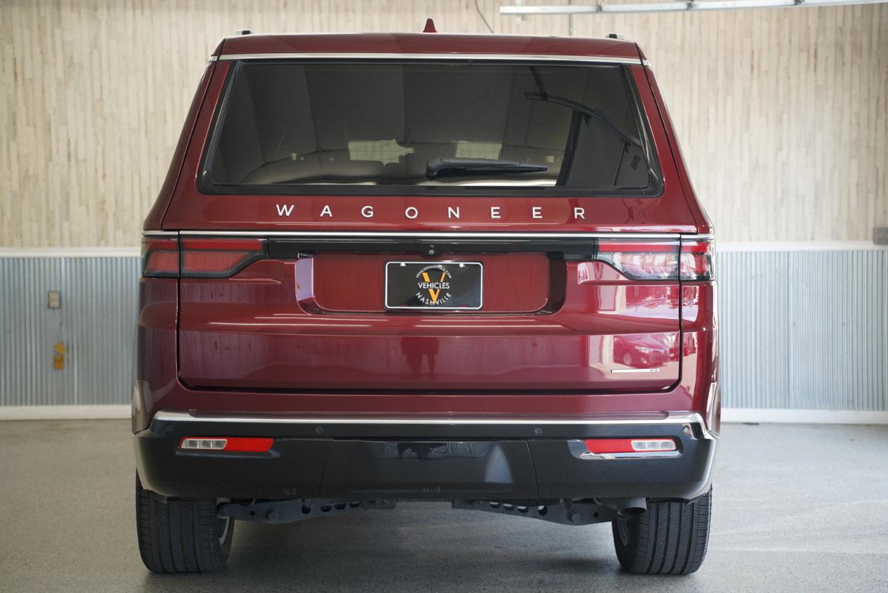Used 2022 Jeep Wagoneer Series III w/ Premium Group I RWD image 8