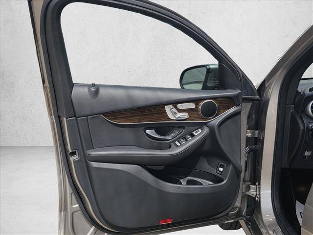 Used 2019 Mercedes-Benz GLC 300 4MATIC Coupe image 12