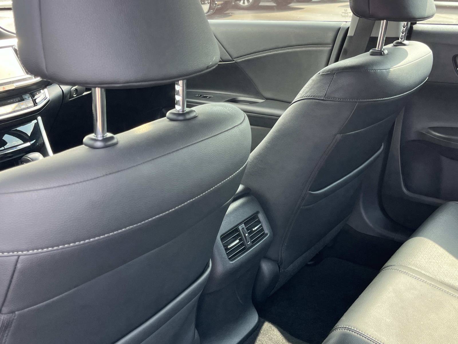 Used 2016 Honda Accord EX-L image 19