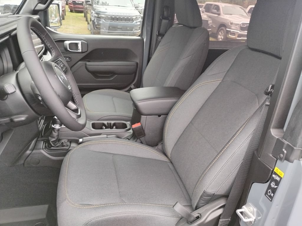 New 2026 Jeep Wrangler Sport AWD/4WD image 18