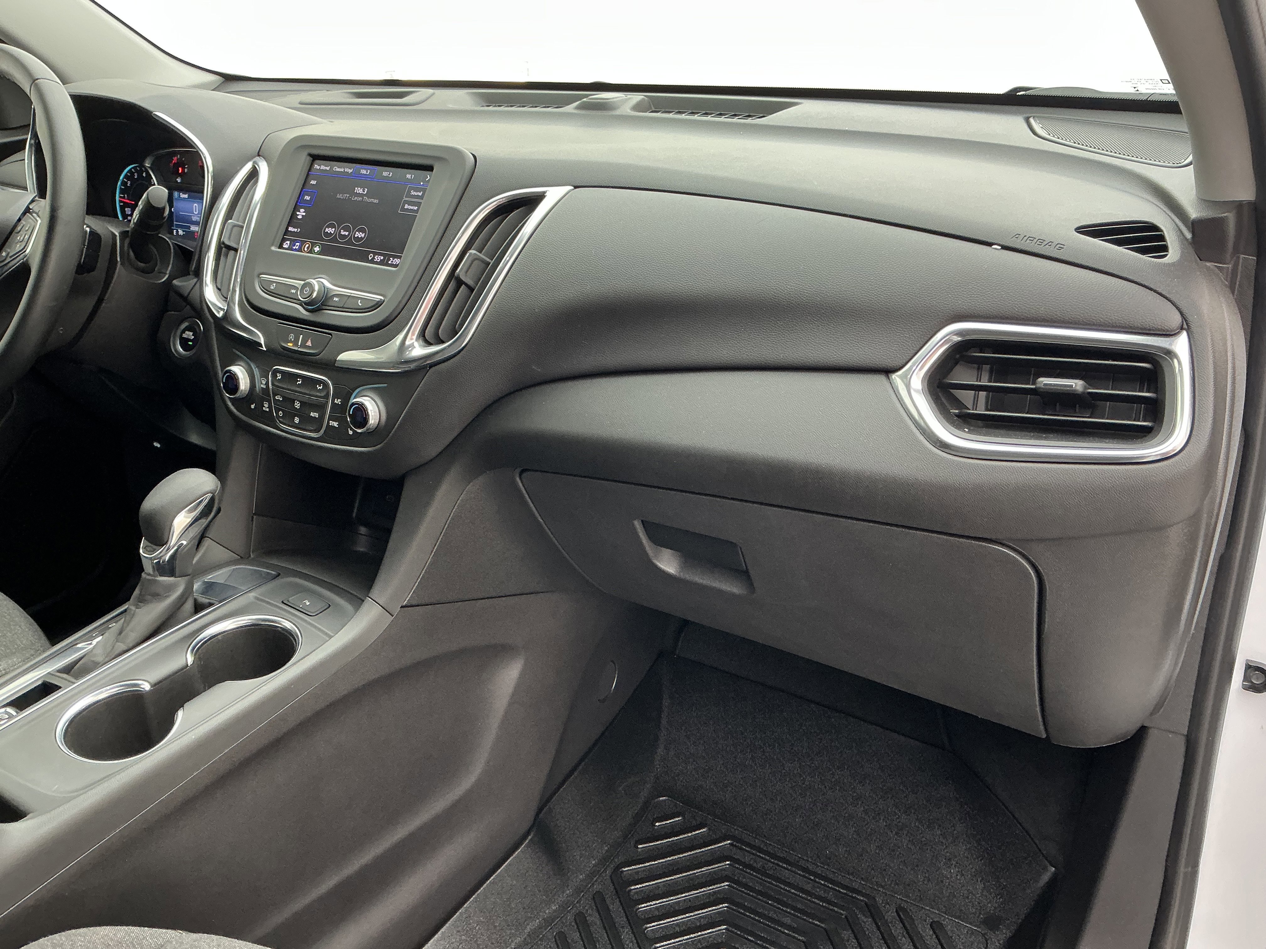 Used 2024 Chevrolet Equinox LT image 24