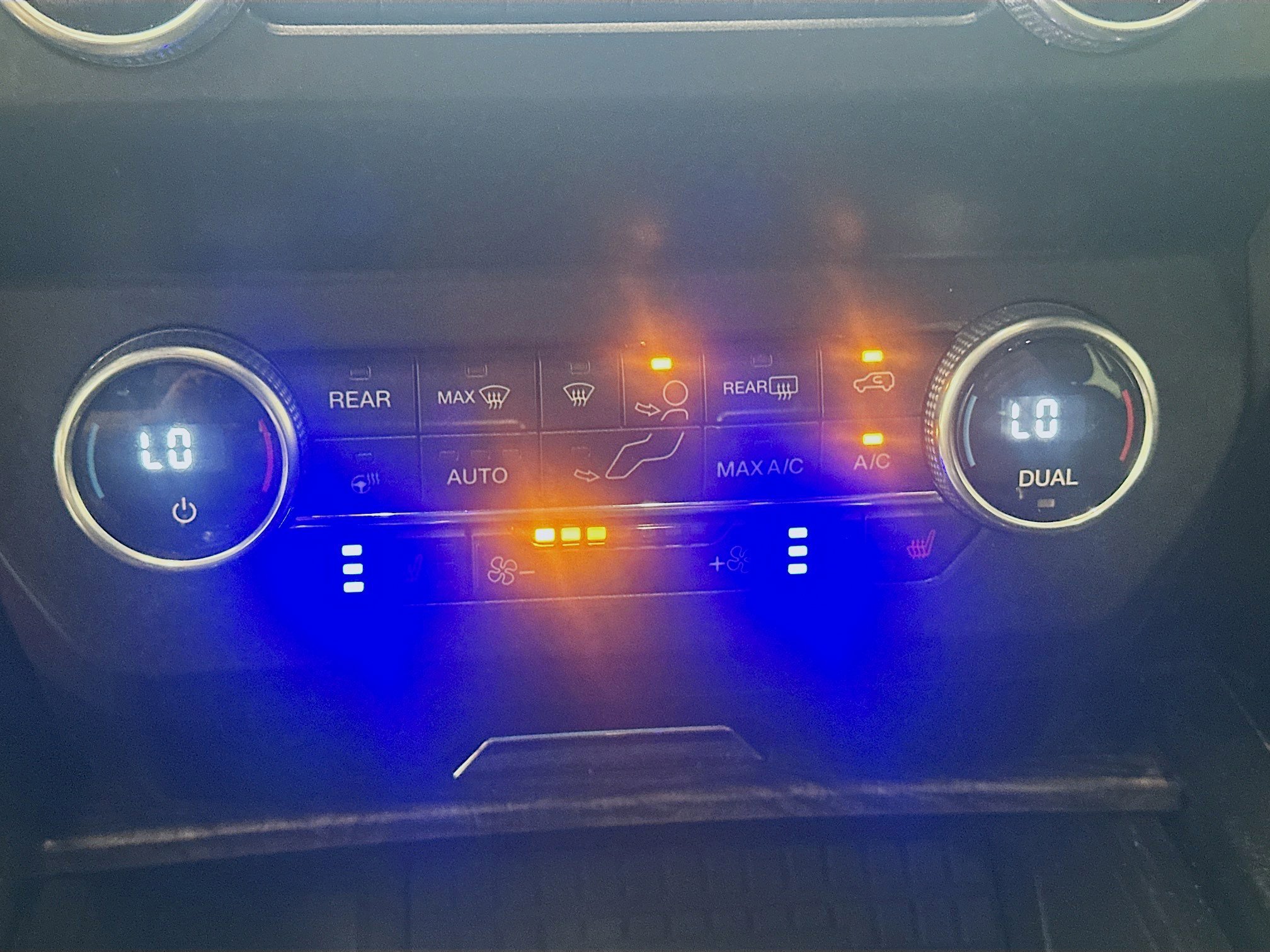 Used 2021 Ford Expedition Max Limited AWD/4WD image 24