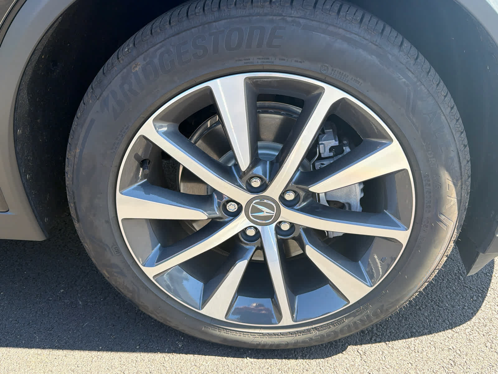 Used 2026 Acura MDX w/ Technology Package AWD/4WD image 9