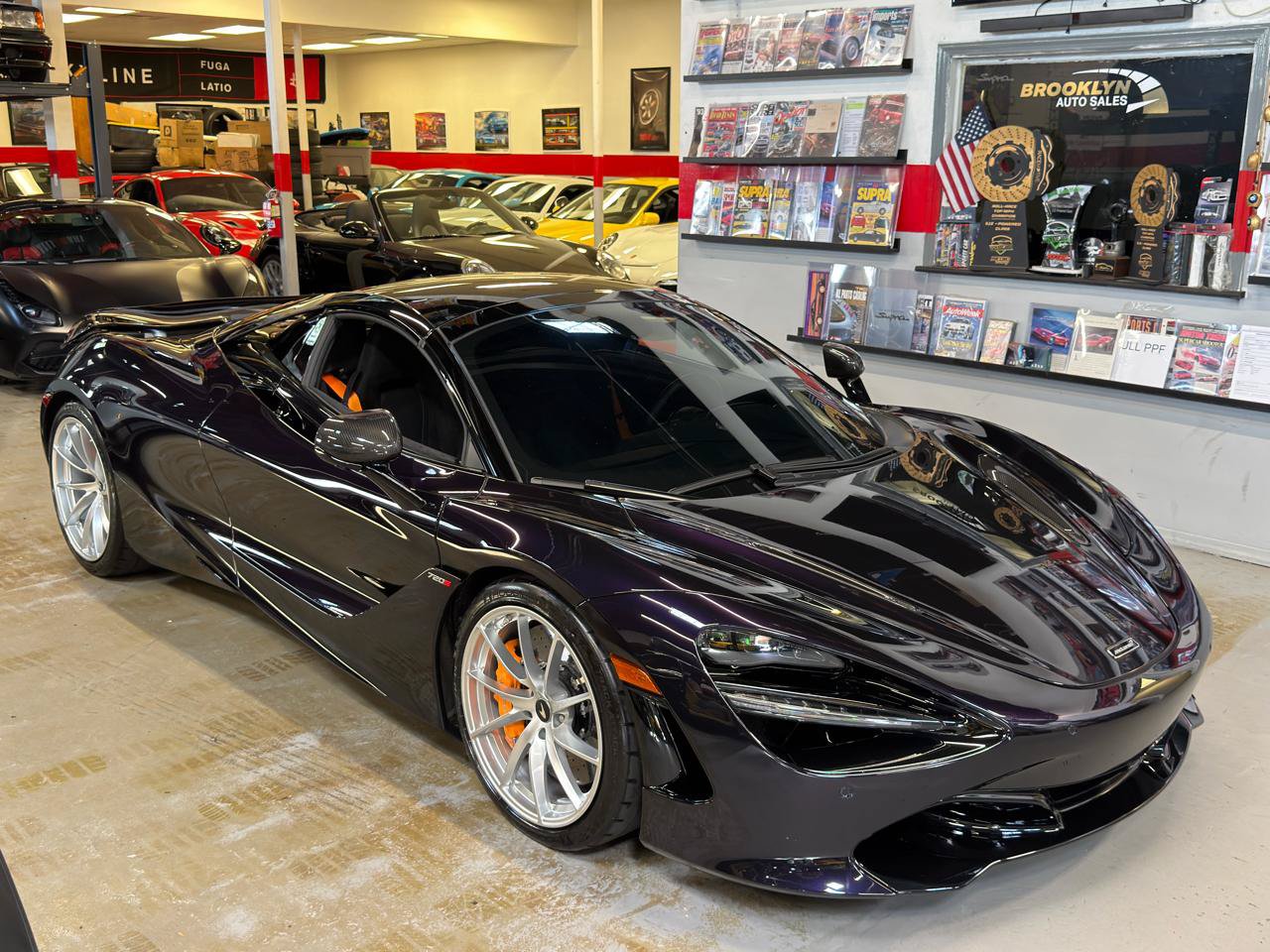 Used 2022 McLaren 720S Performance RWD image 36