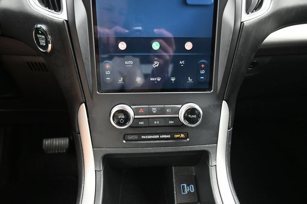 Used 2024 Ford Edge SEL AWD/4WD image 17