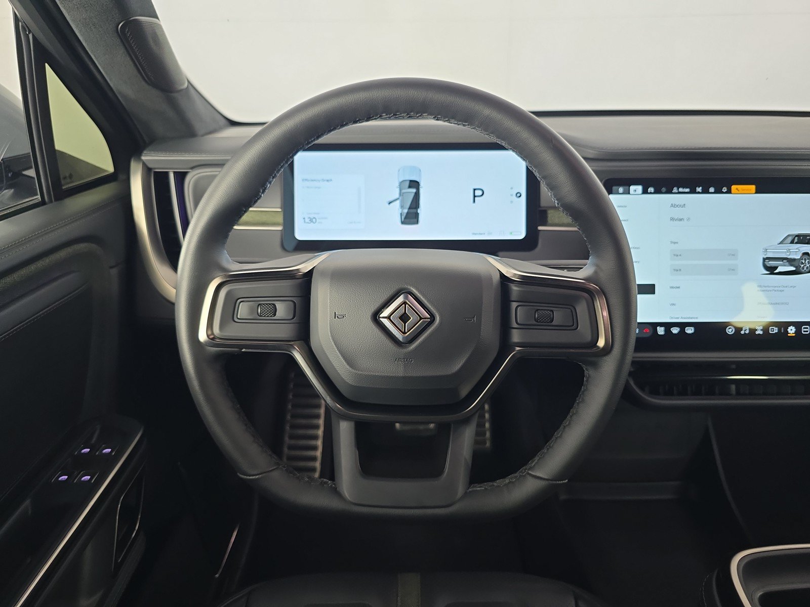 Used 2024 Rivian R1S Adventure AWD/4WD image 27