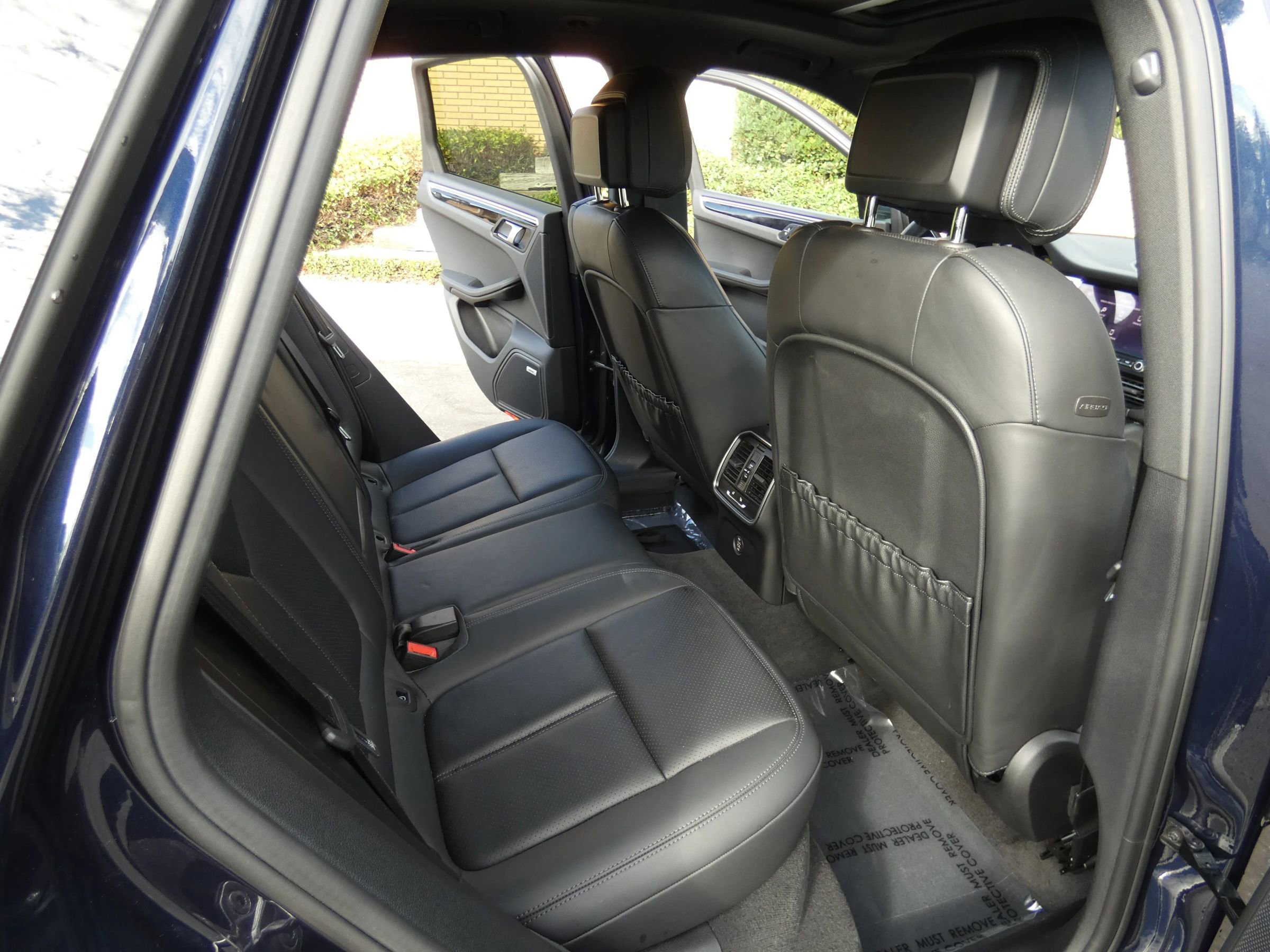 Used 2019 Porsche Macan image 26