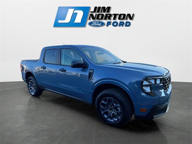 New 2025 Ford Maverick XLT w/ Equipment Group 302A
