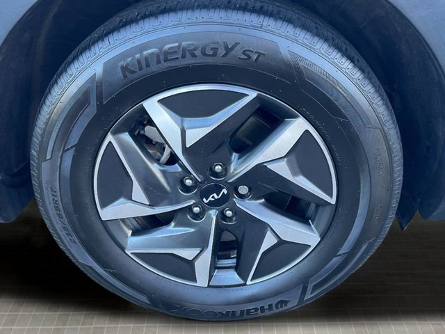 Used 2022 Kia Sorento S image 45