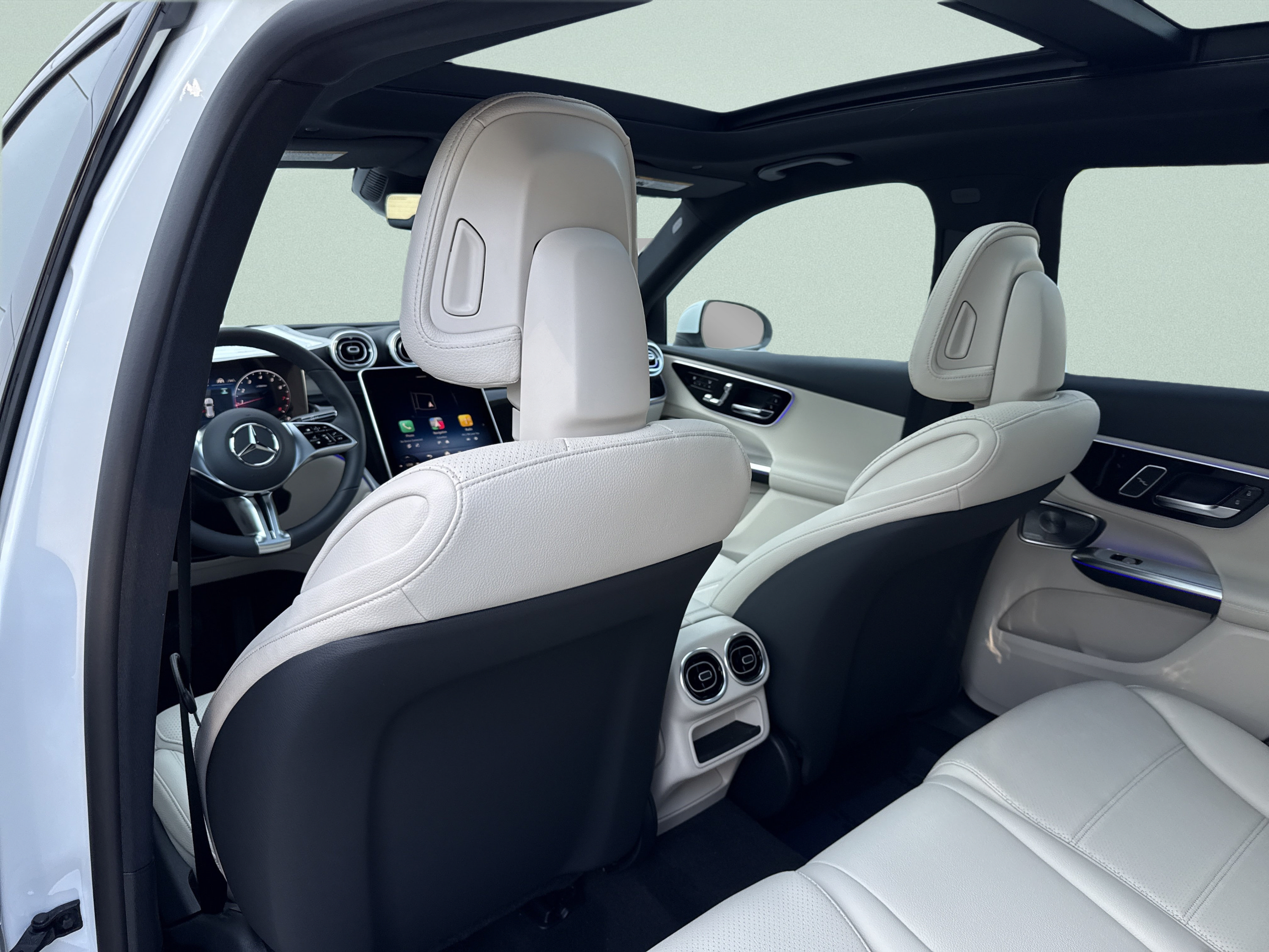 New 2027 Mercedes-Benz GLC 300 image 30