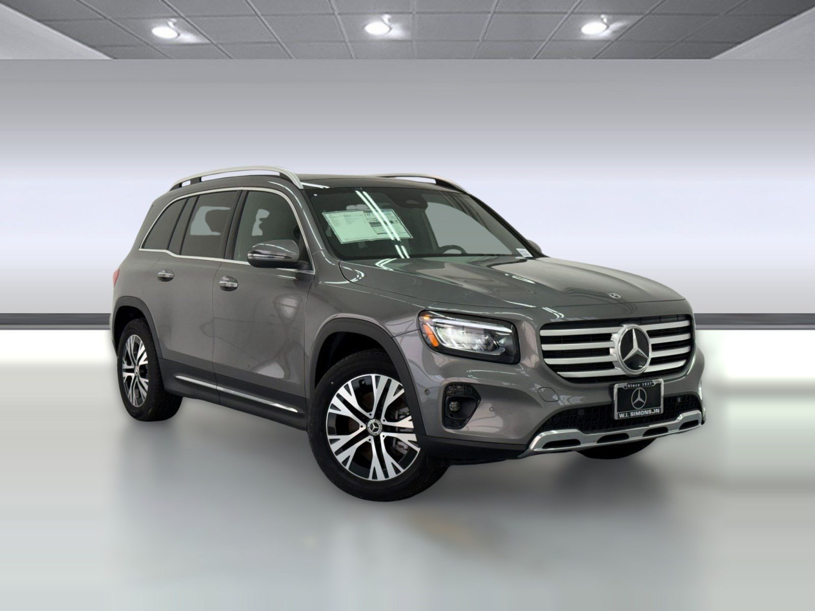 New 2025 Mercedes-Benz GLB 250 4MATIC image 6