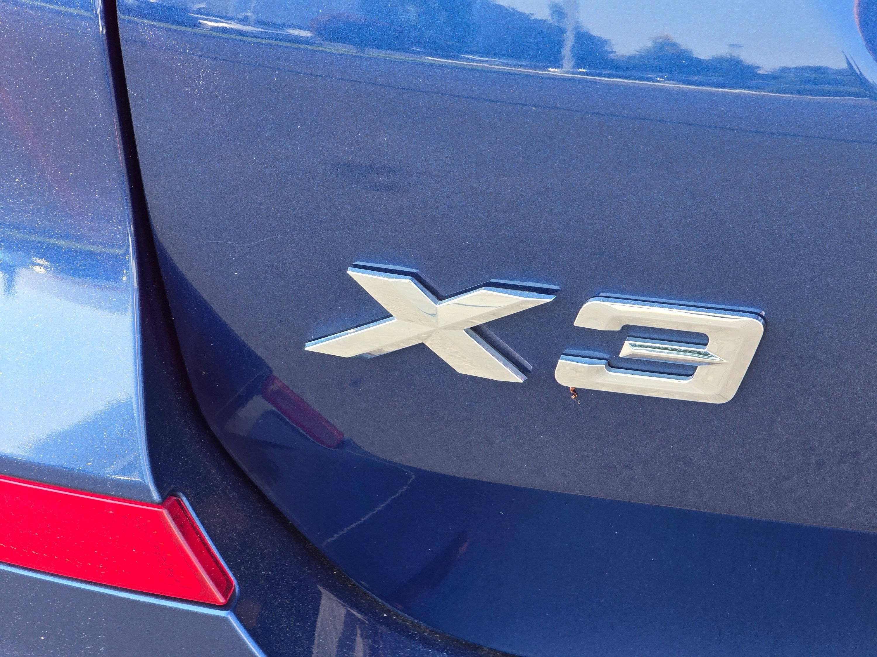 Used 2019 BMW X3 xDrive30i w/ Driving Assistance Package AWD/4WD image 30
