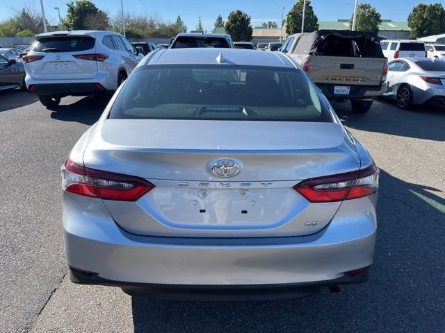 Used 2024 Toyota Camry LE image 6
