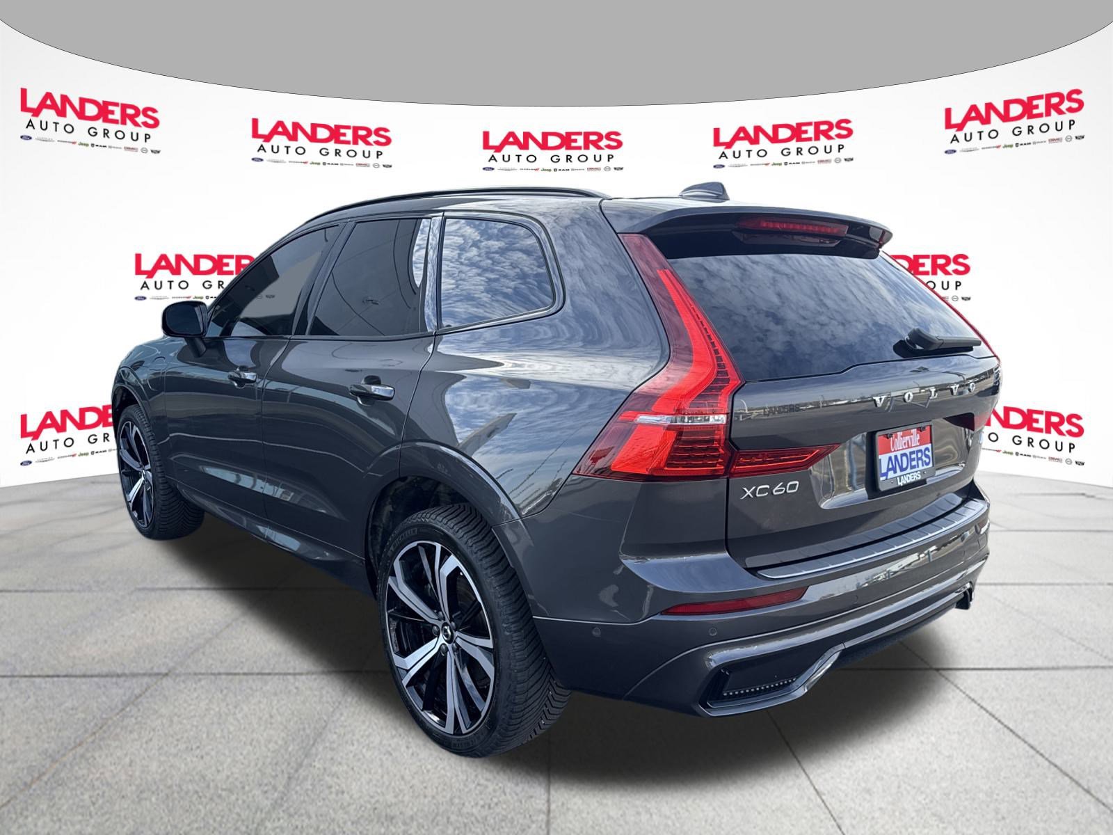 Used 2023 Volvo XC60 T8 Ultimate image 5