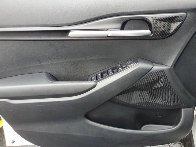 Certified 2023 Kia Seltos LX AWD/4WD image 14