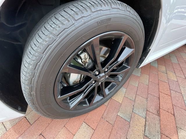 Used 2019 Ford Flex Limited w/ Appearance Package FWD image 2