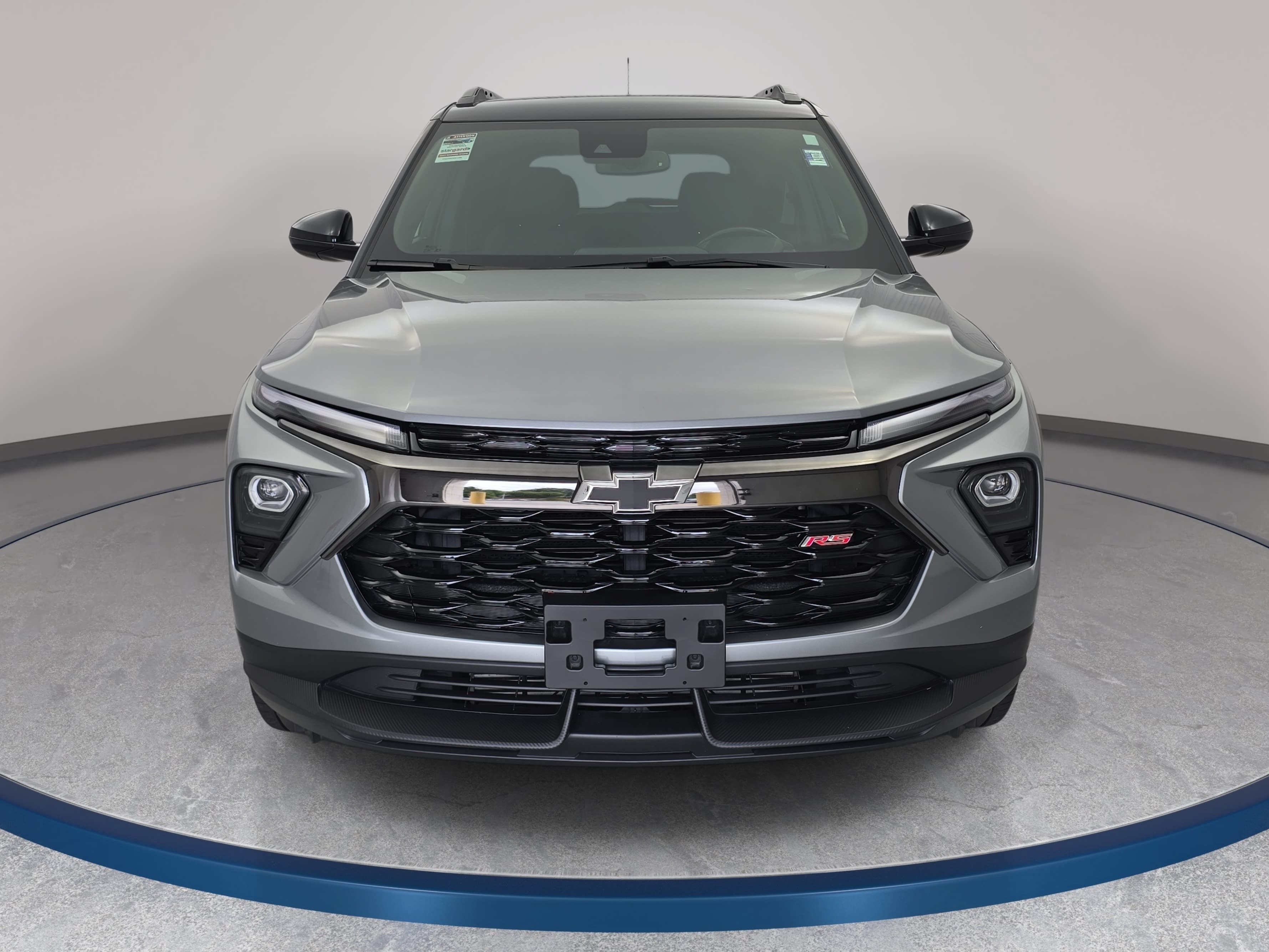Used 2025 Chevrolet TrailBlazer RS w/ Convenience Package AWD/4WD image 2