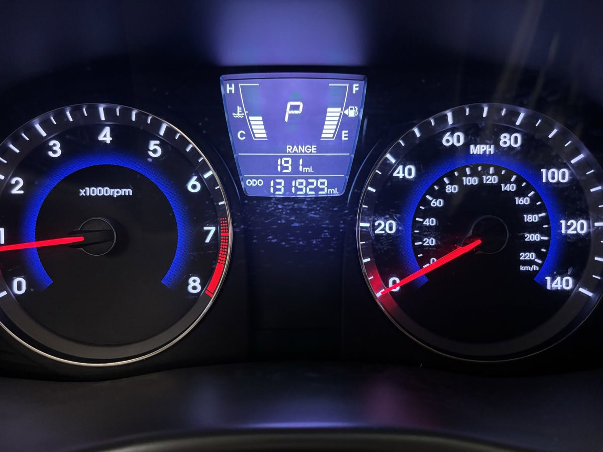 Used 2012 Hyundai Accent GS image 16