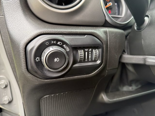 Used 2022 Jeep Wrangler Unlimited Sport AWD/4WD image 17