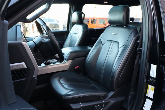 Used 2017 Ford F150 Platinum w/ Equipment Group 701A Luxury image 13