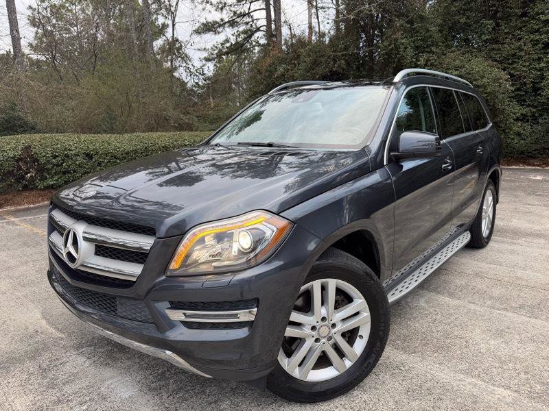 Used 2016 Mercedes-Benz GL 450 4MATIC image 2