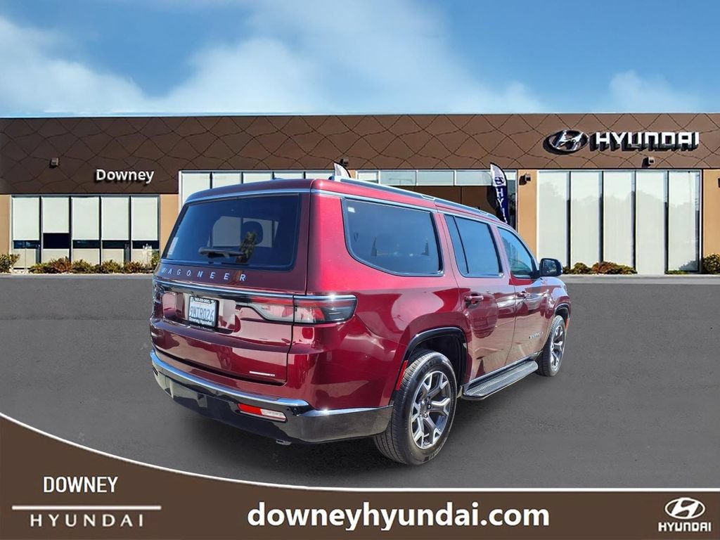 Used 2024 Jeep Wagoneer Series III AWD/4WD image 4