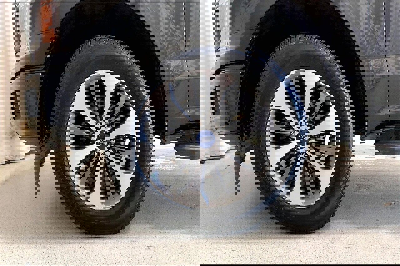 Used 2019 Ford F150 XL w/ Equipment Group 101A Mid image 8