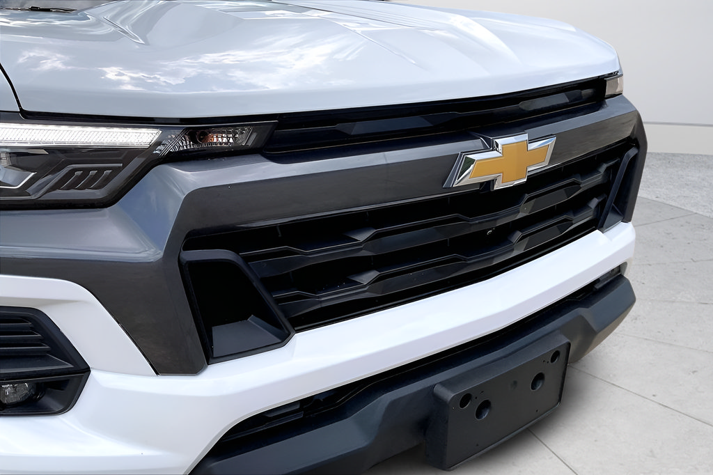 Used 2024 Chevrolet Colorado LT w/ LT Convenience Package III RWD image 35