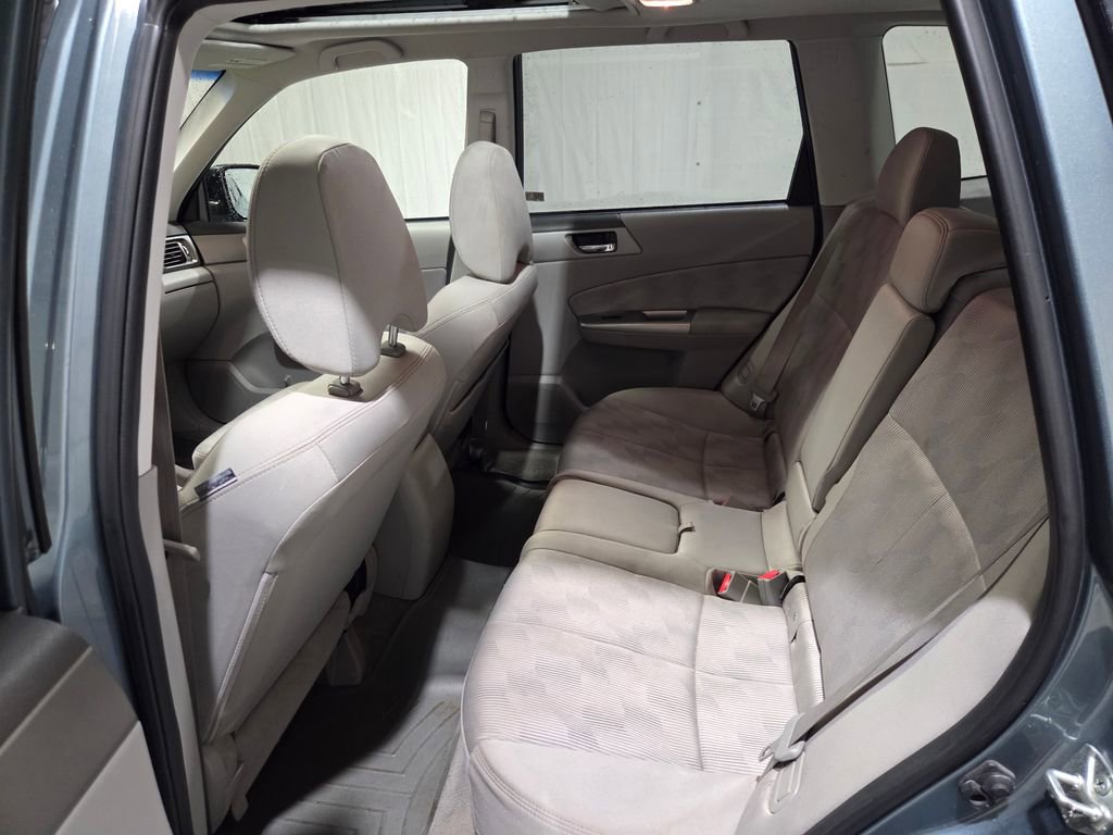 Used 2010 Subaru Forester 2.5X Premium image 9