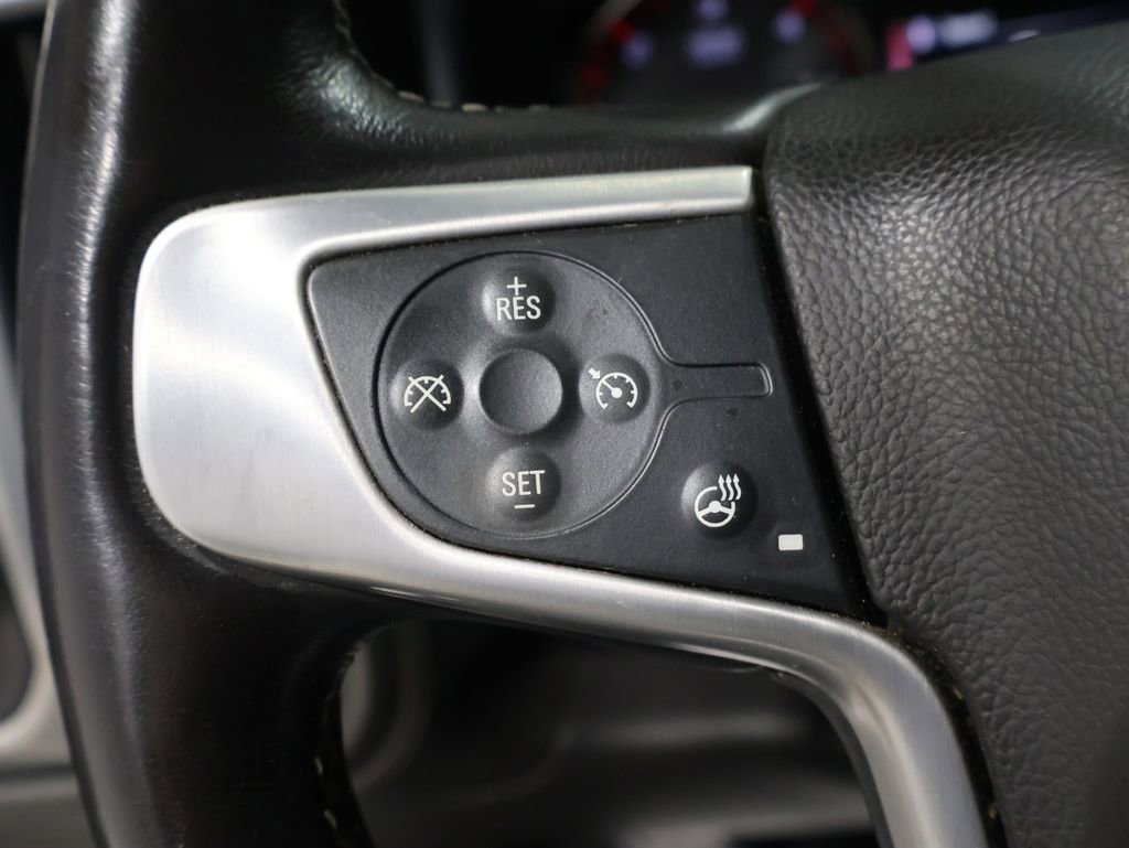 Used 2015 GMC Sierra 1500 SLT w/ SLT Crew Cab Value Package image 31