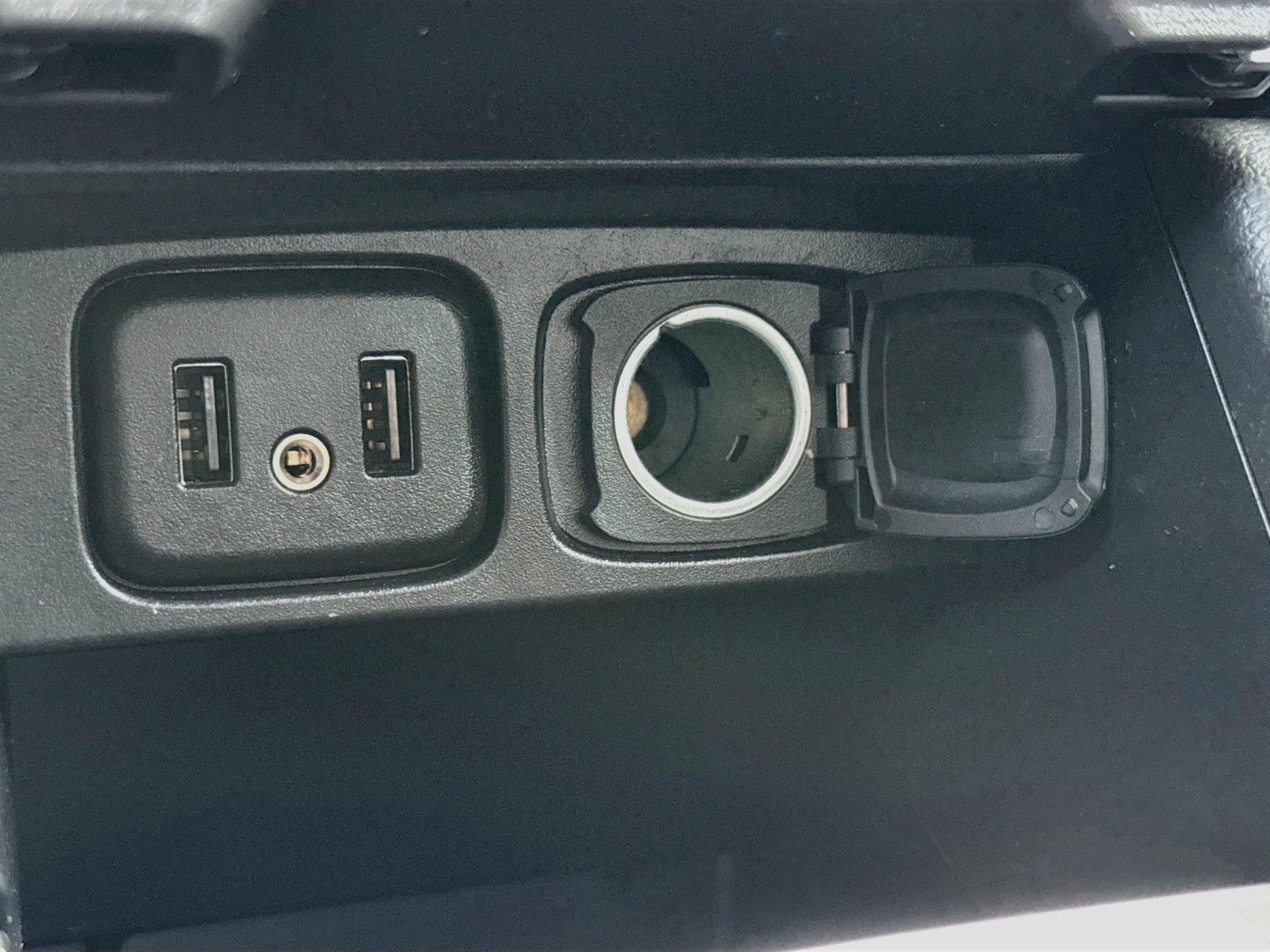 Used 2018 Buick Encore Preferred FWD image 19