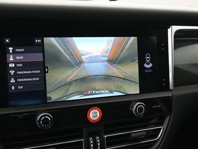 Used 2023 Porsche Macan GTS image 29