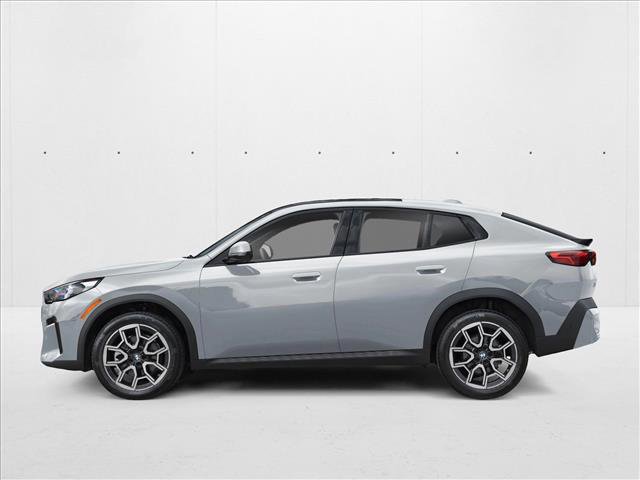 New 2026 BMW X2 xDrive28i AWD/4WD image 3