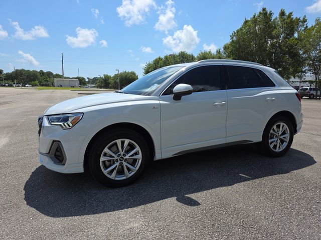 Used 2024 Audi Q3 2.0T Premium Plus w/ Premium Plus Package AWD/4WD image 7