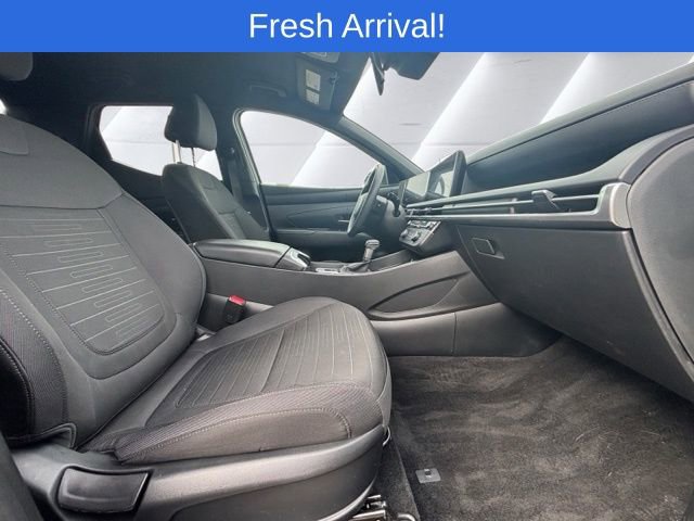 Used 2025 Hyundai Santa Cruz SE image 15