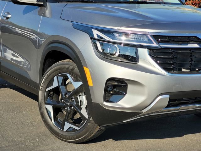New 2026 Kia Seltos S FWD image 3