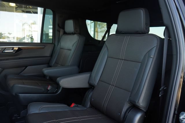 New 2026 Chevrolet Suburban High Country w/ Sun And Tow Package AWD/4WD image 20