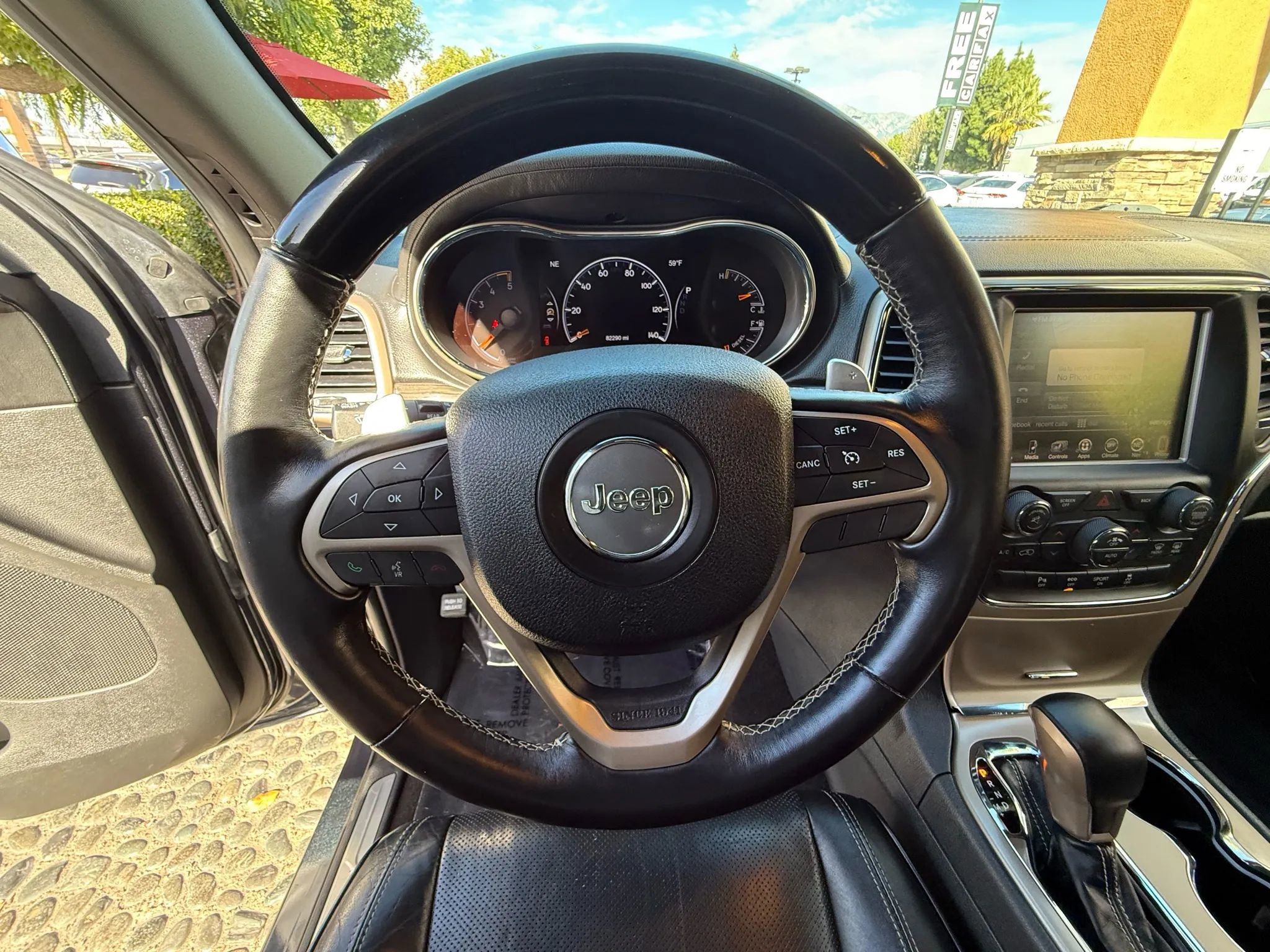 Used 2016 Jeep Grand Cherokee Overland image 30