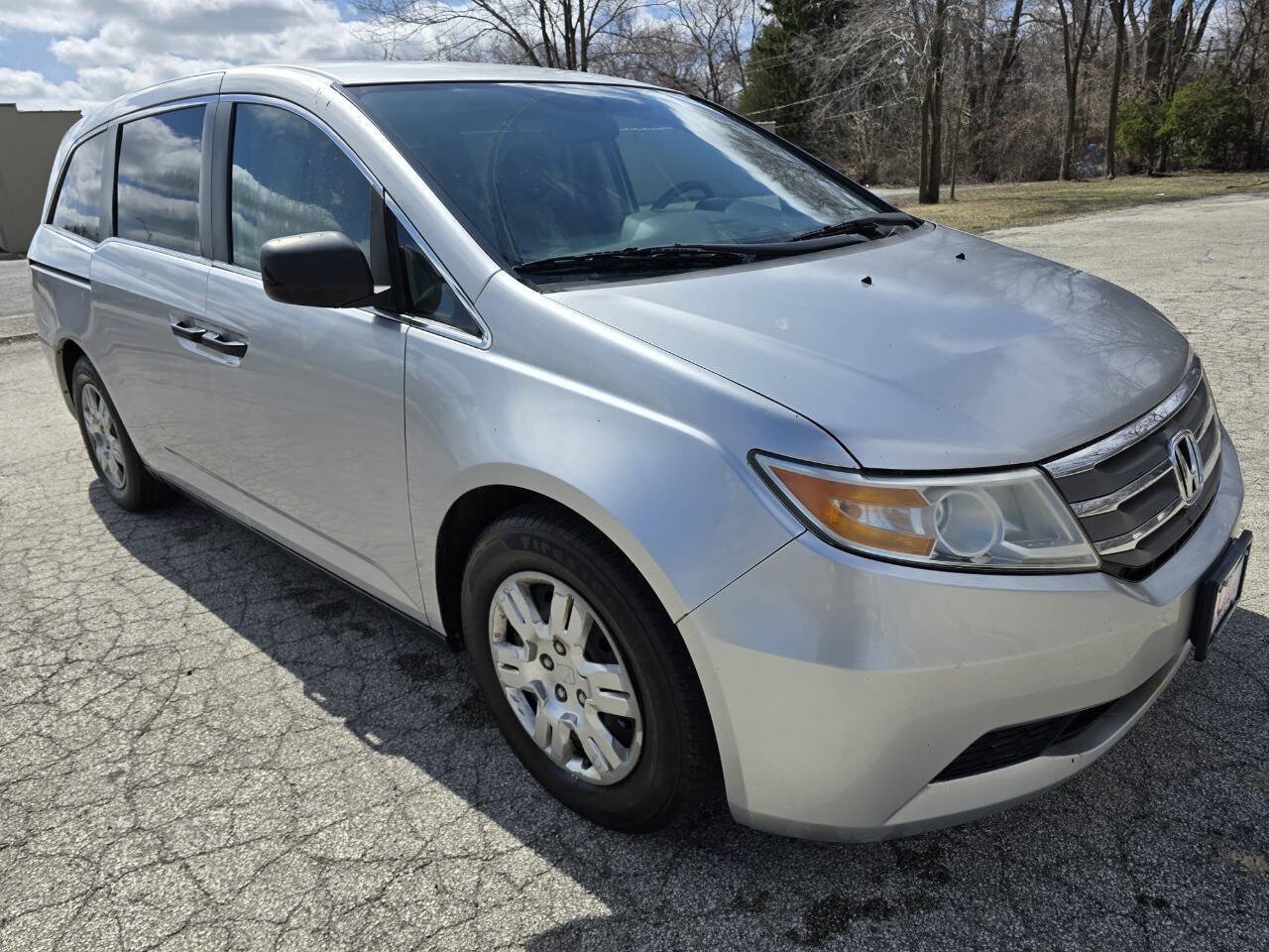 Used 2011 Honda Odyssey LX image 3
